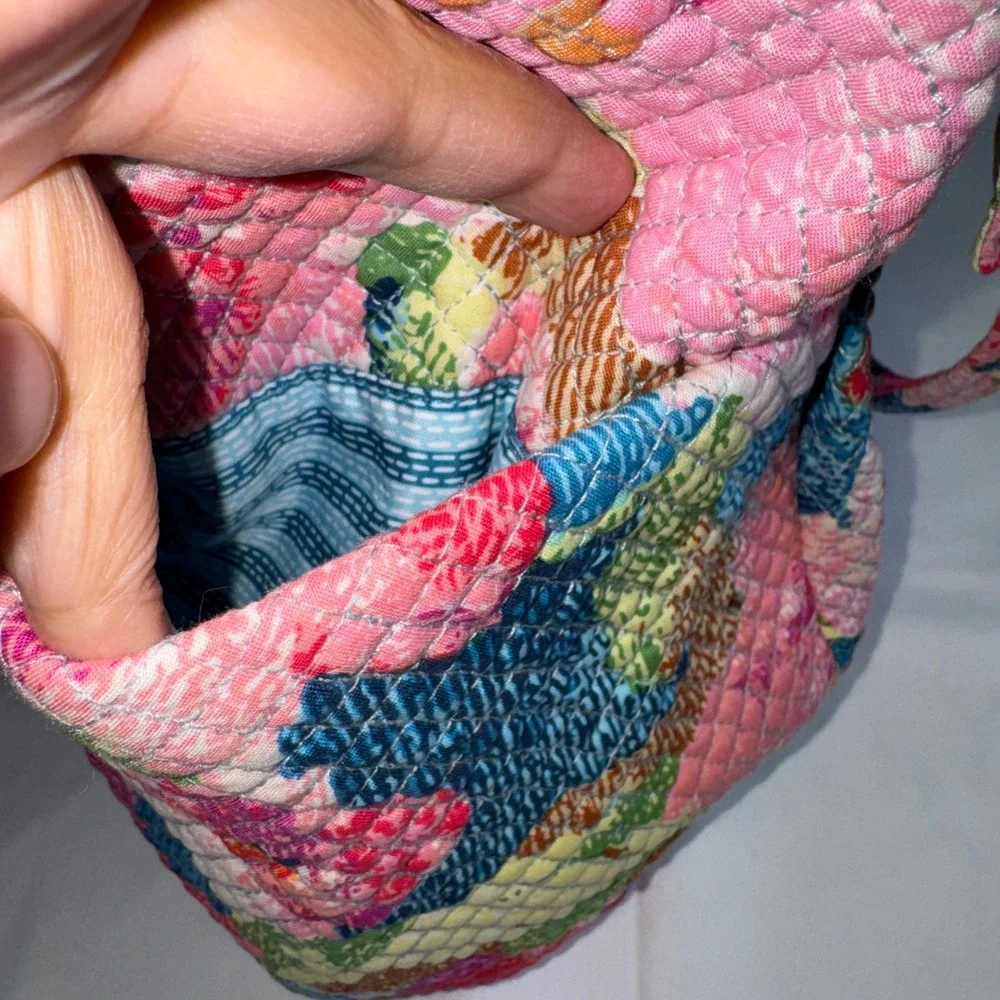 NWT Vera Bradley Hadley Tote Superbloom Floral Quilted Cotton Shoulder Bag $98